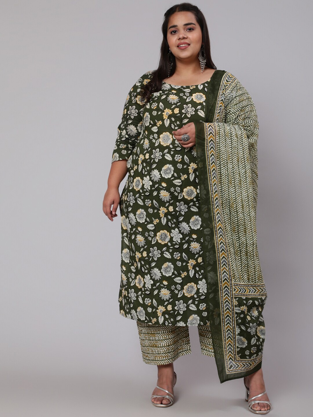 

Nayo Women Plus Size Green Floral Printed Kurta & Palazzo With Dupatta