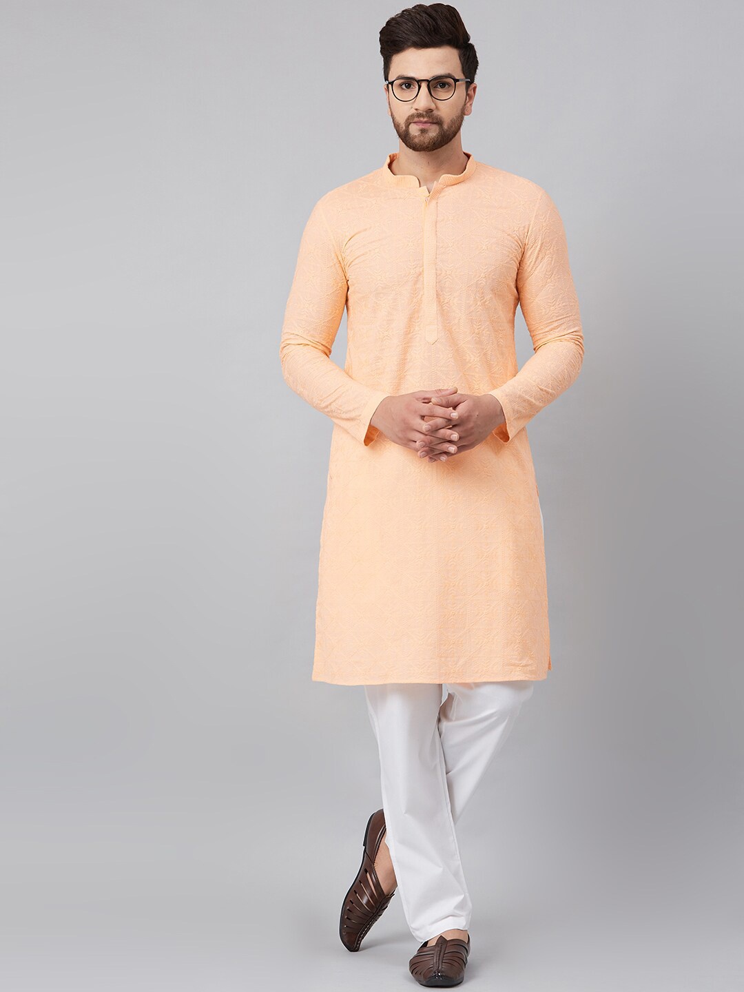 

See Designs Men Peach-Coloured Ethnic Motifs Embroidered Thread Work Kurta