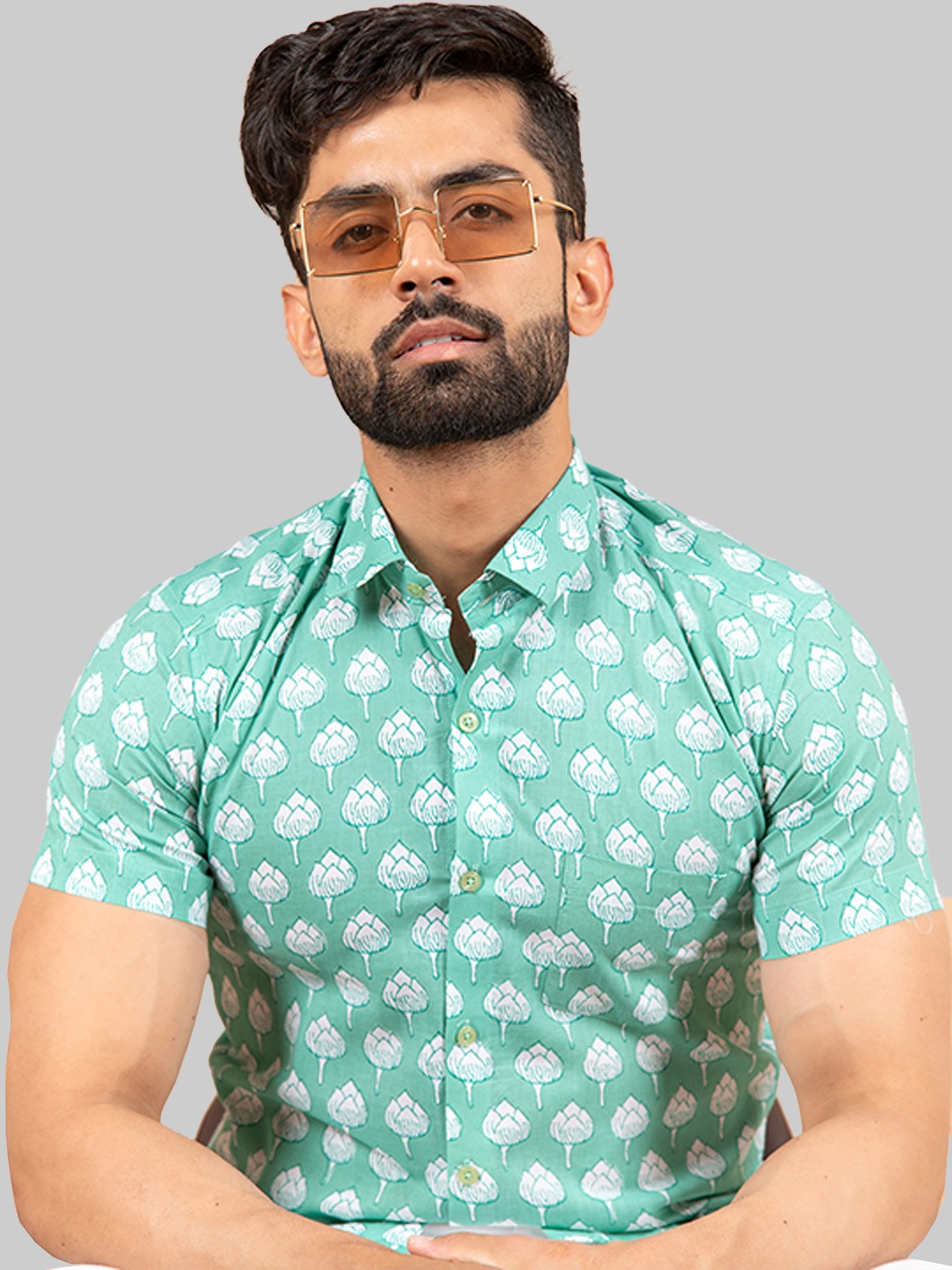 

Tistabene Men Sea Green & White Slim Fit Printed Casual Shirt