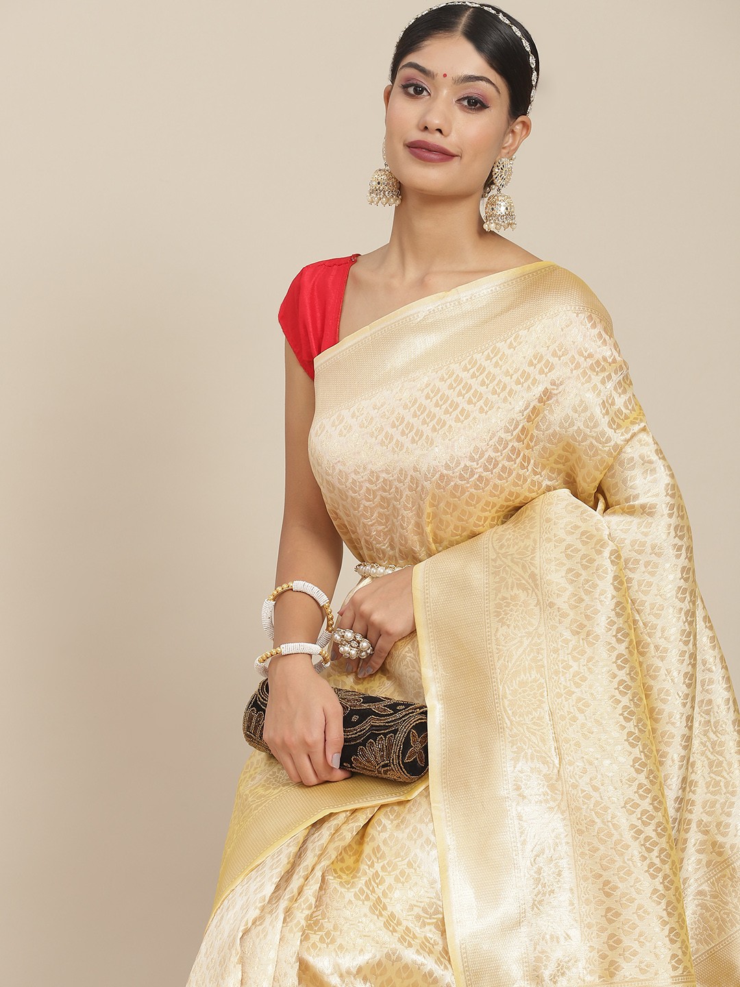 

Ishin Off White Ethnic Motifs Zari Silk Cotton Saree