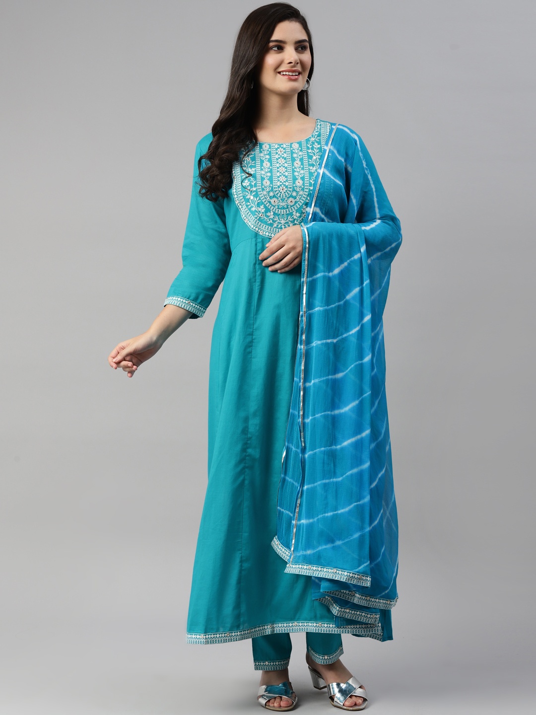 

KALINI Women Blue Ethnic Motifs Embroidered Thread Work Kurta with Trousers & With Dupatta