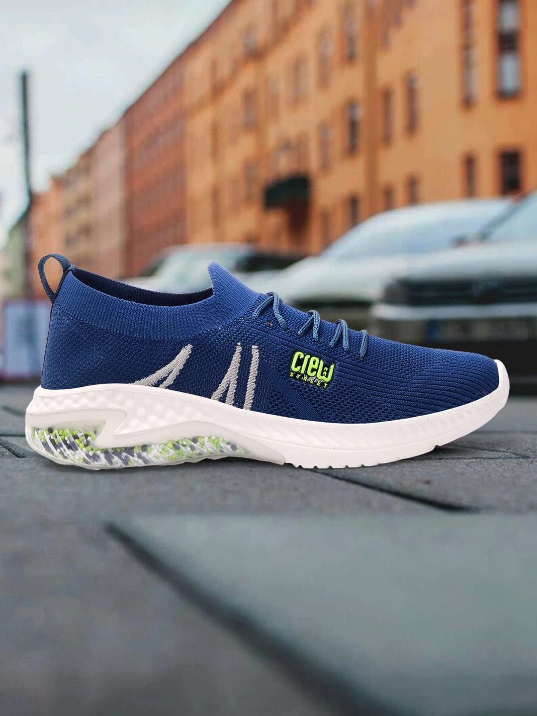 

Crew STREET Men Blue Light Weight Sneakers