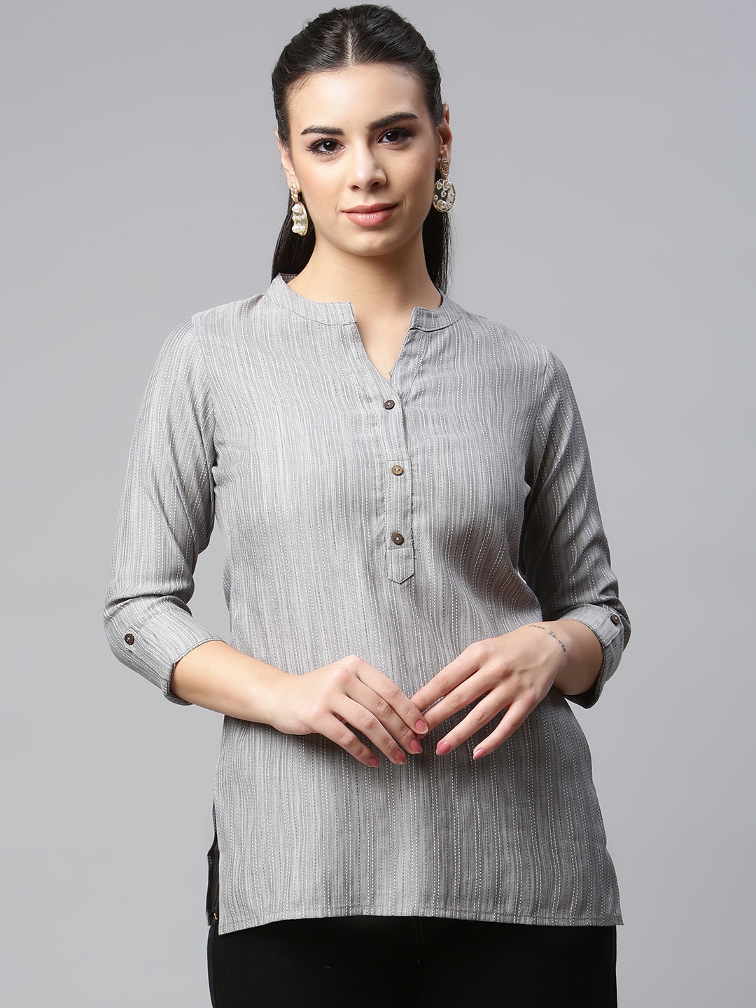 

MALHAAR Grey Striped Kurti