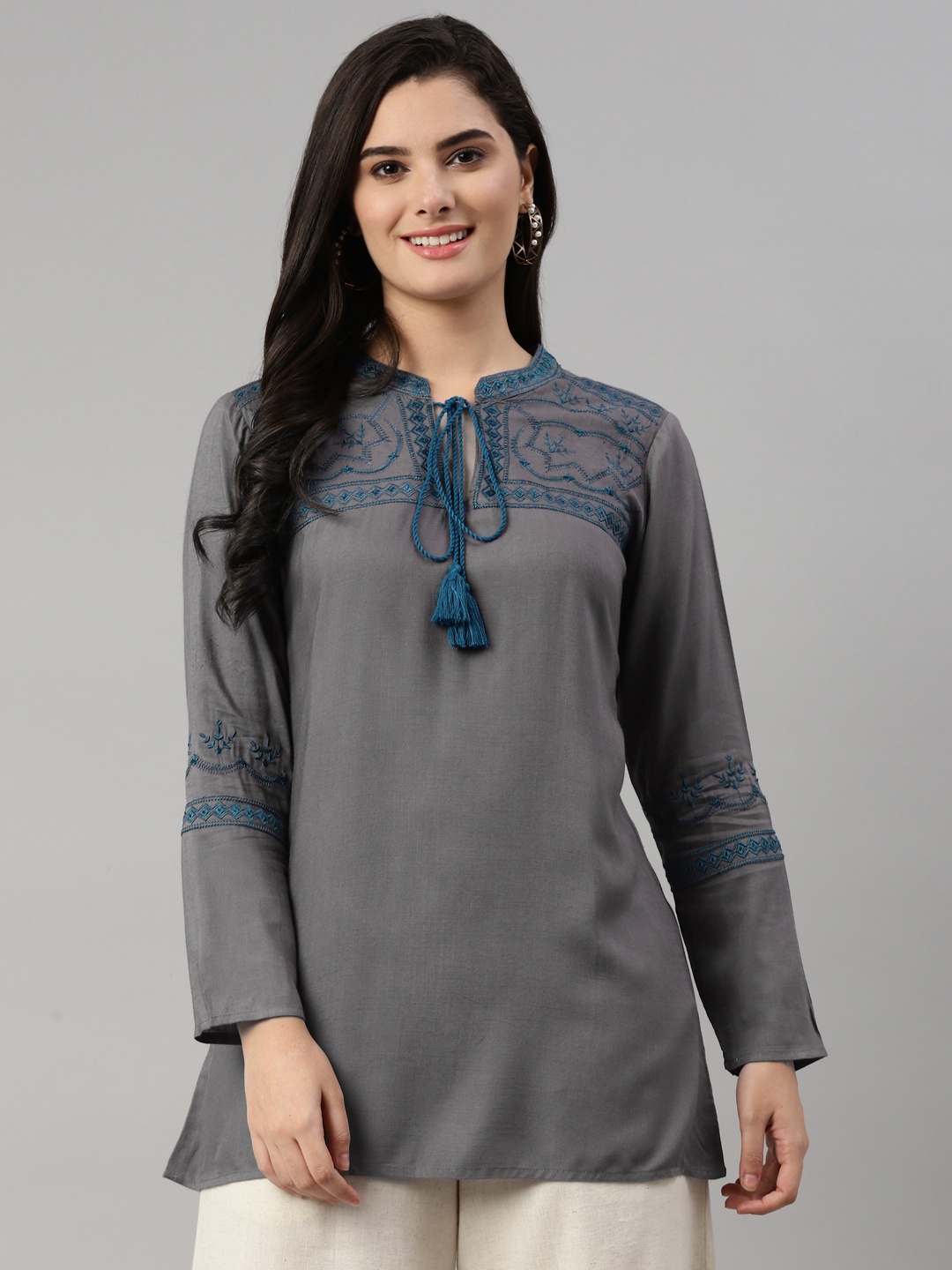 

MALHAAR Grey & Teal Ethnic Motifs Embroidered Thread Work Thread Work Kurti