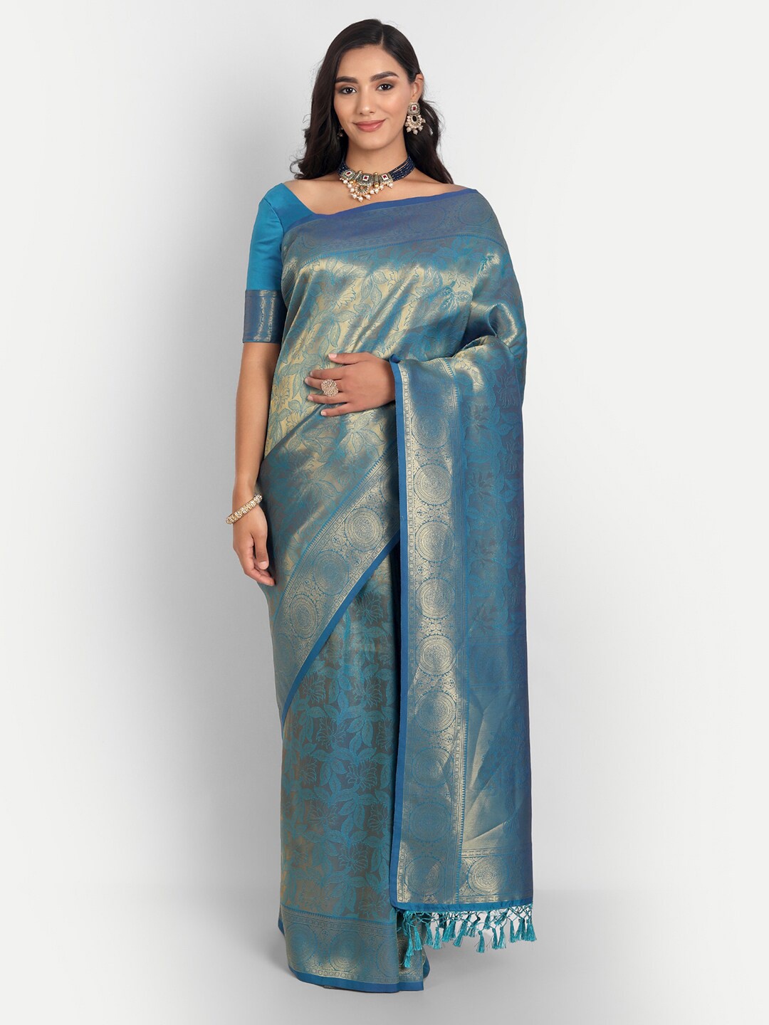 

Vardha Blue & Gold-Toned Woven Design Zari Silk Blend Kanjeevaram Saree