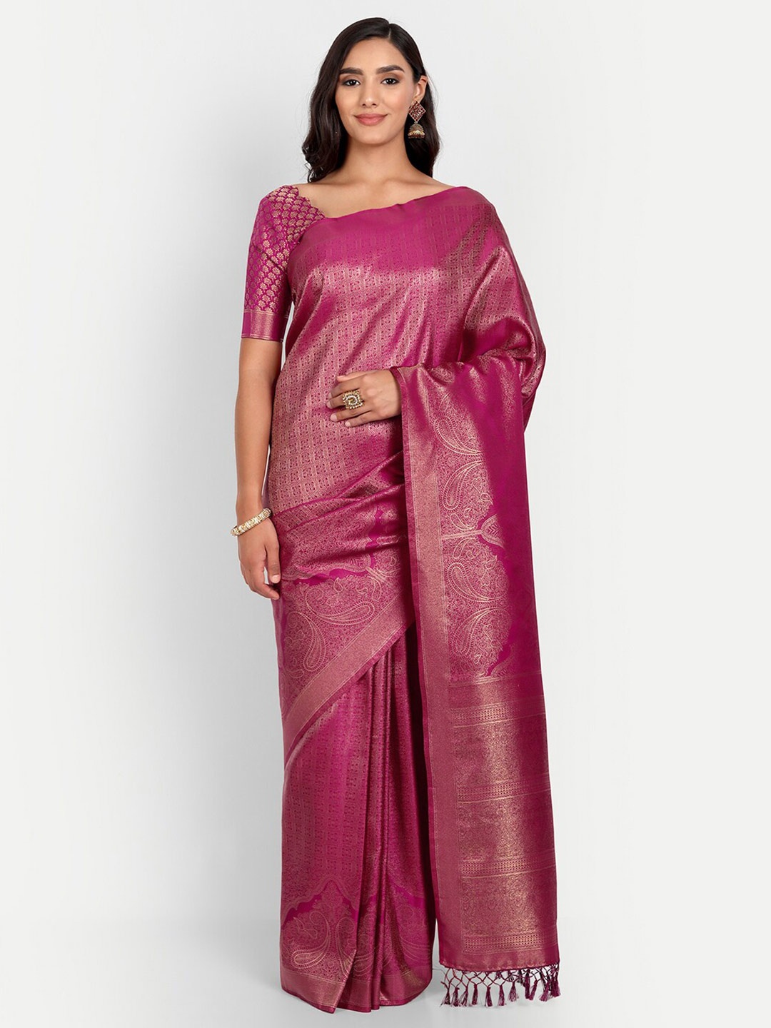 

Vardha Purple & Gold-Toned Woven Design Zari Silk Blend Kanjeevaram Saree