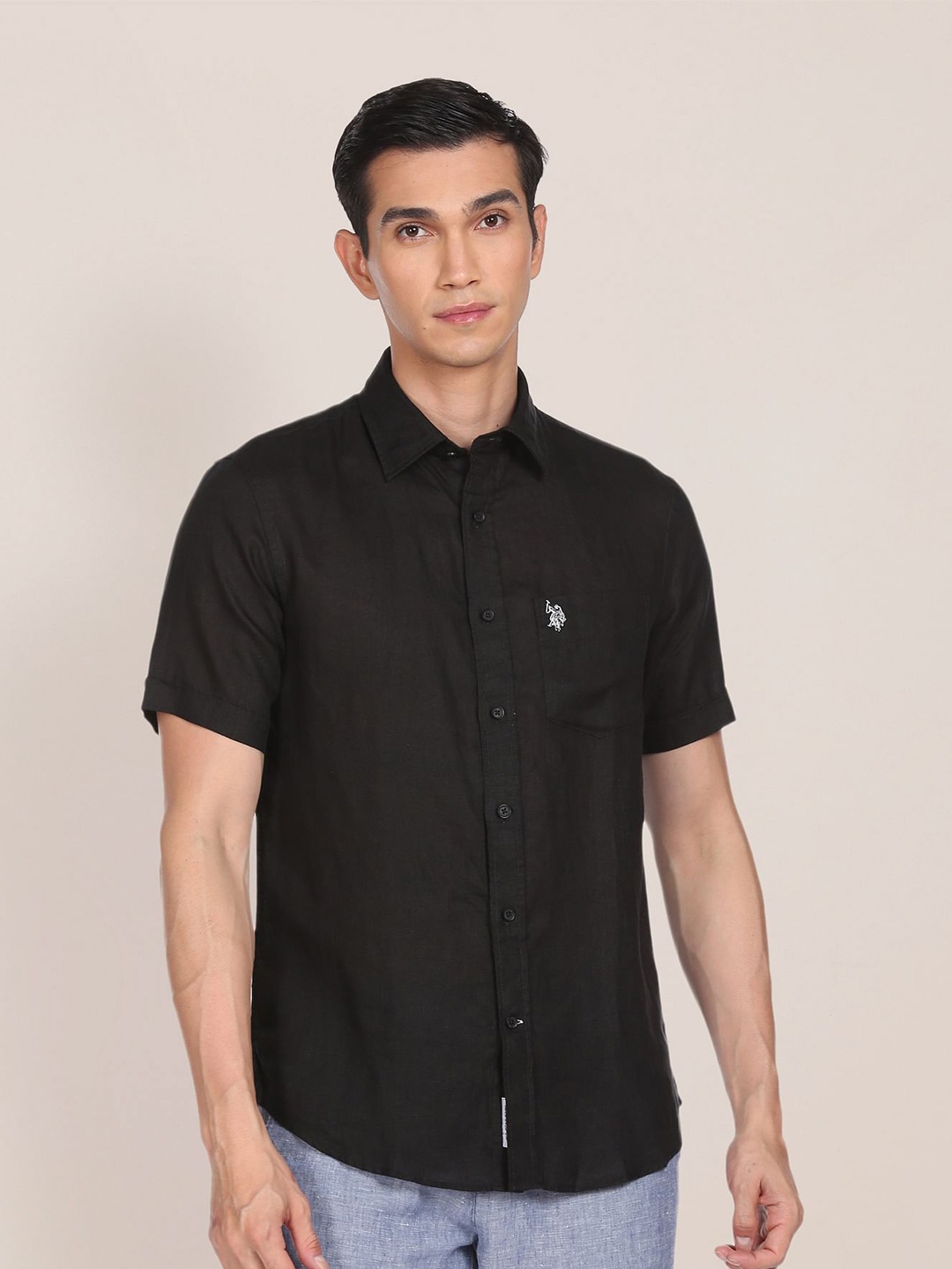 

U S Polo Assn Men Black Solid Tailored Fit Pure Linen Casual Shirt