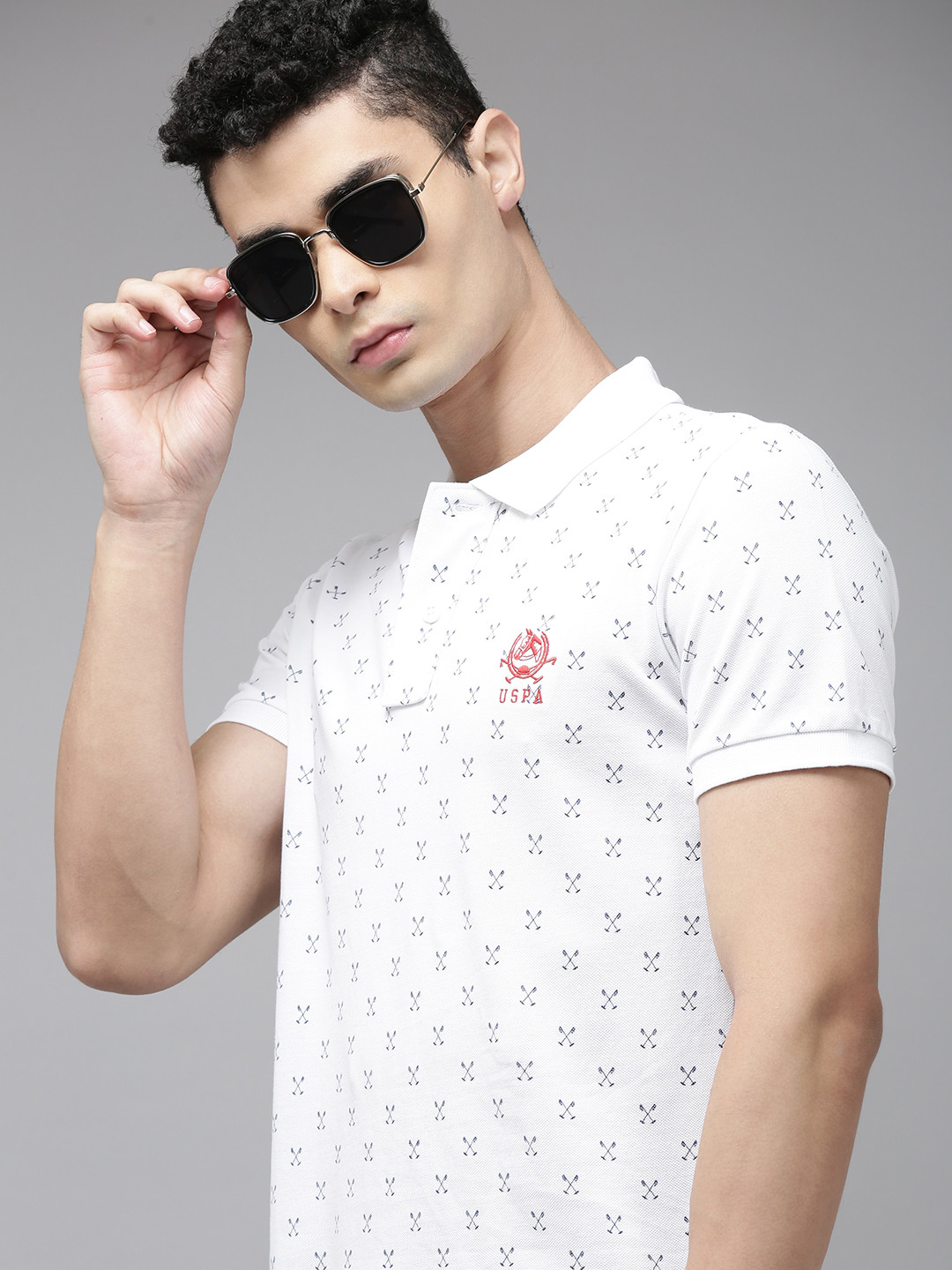 

U S Polo Assn Men White & Blue Brand Logo Printed Polo Collar Pure Cotton Slim Fit T-shirt
