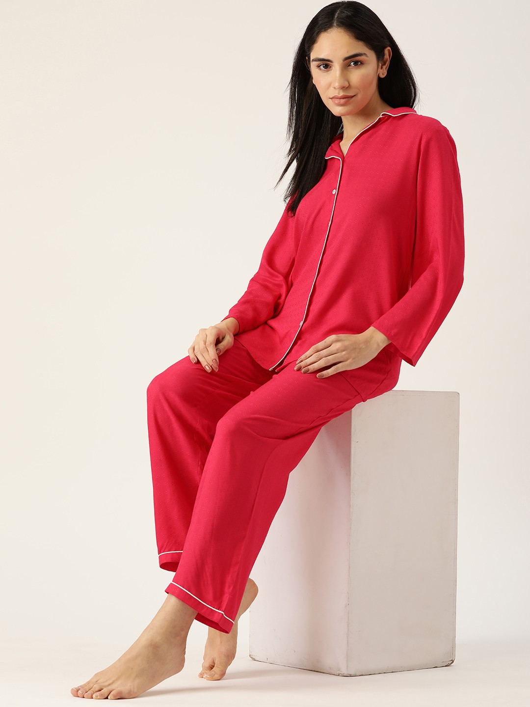 

ETC Women Pink Solid Night suit