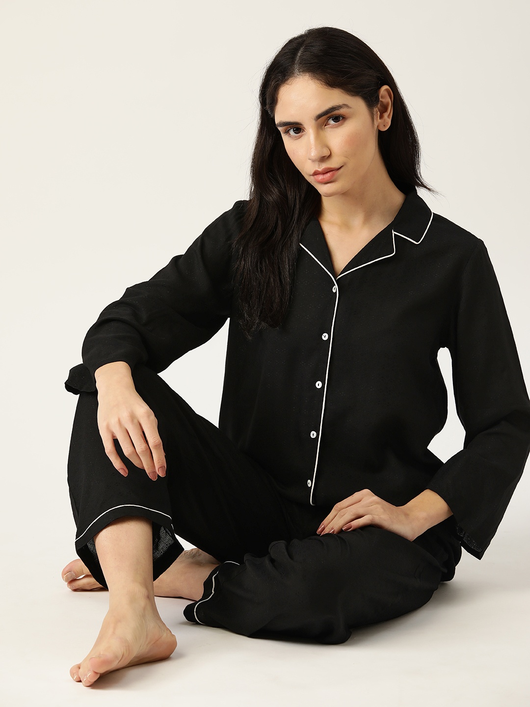 

ETC Women Black Night suit