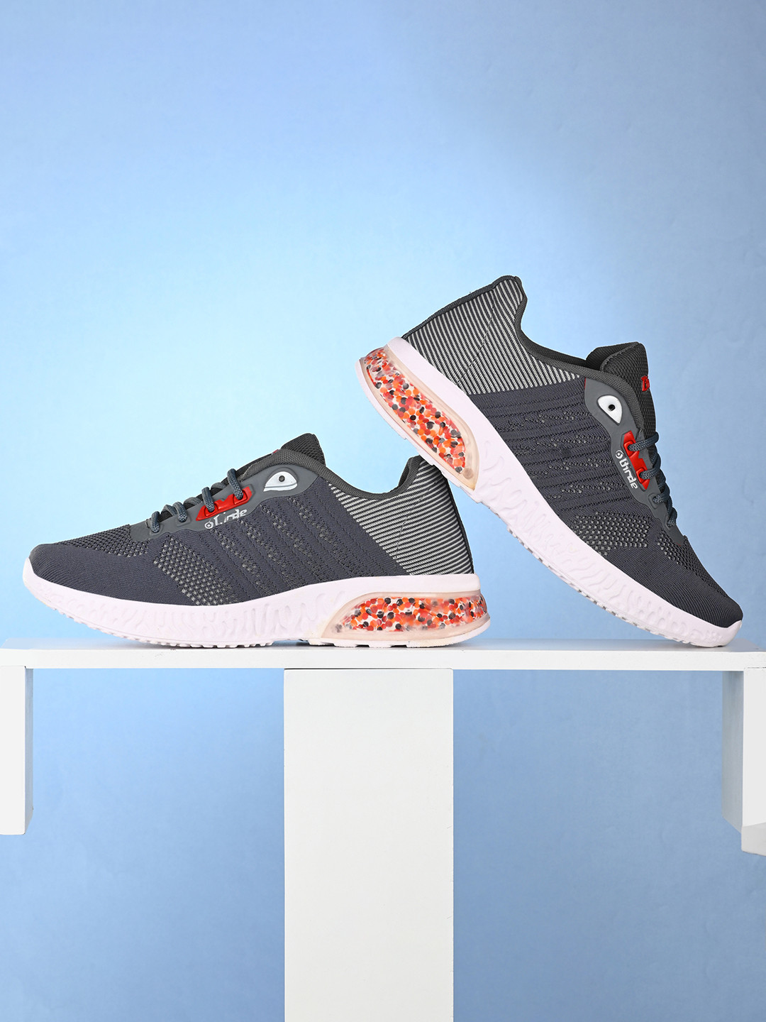 

BIRDE Men Grey Woven Design Sneakers