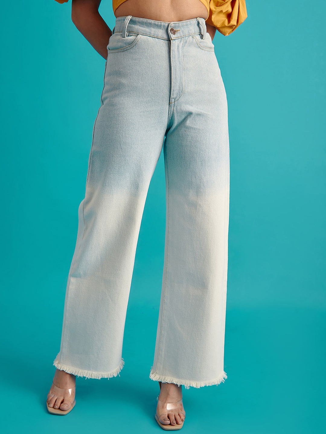 

THE CLOTHING FACTORY Women White Classic Flared Low Distress Heavy Fade Jeans