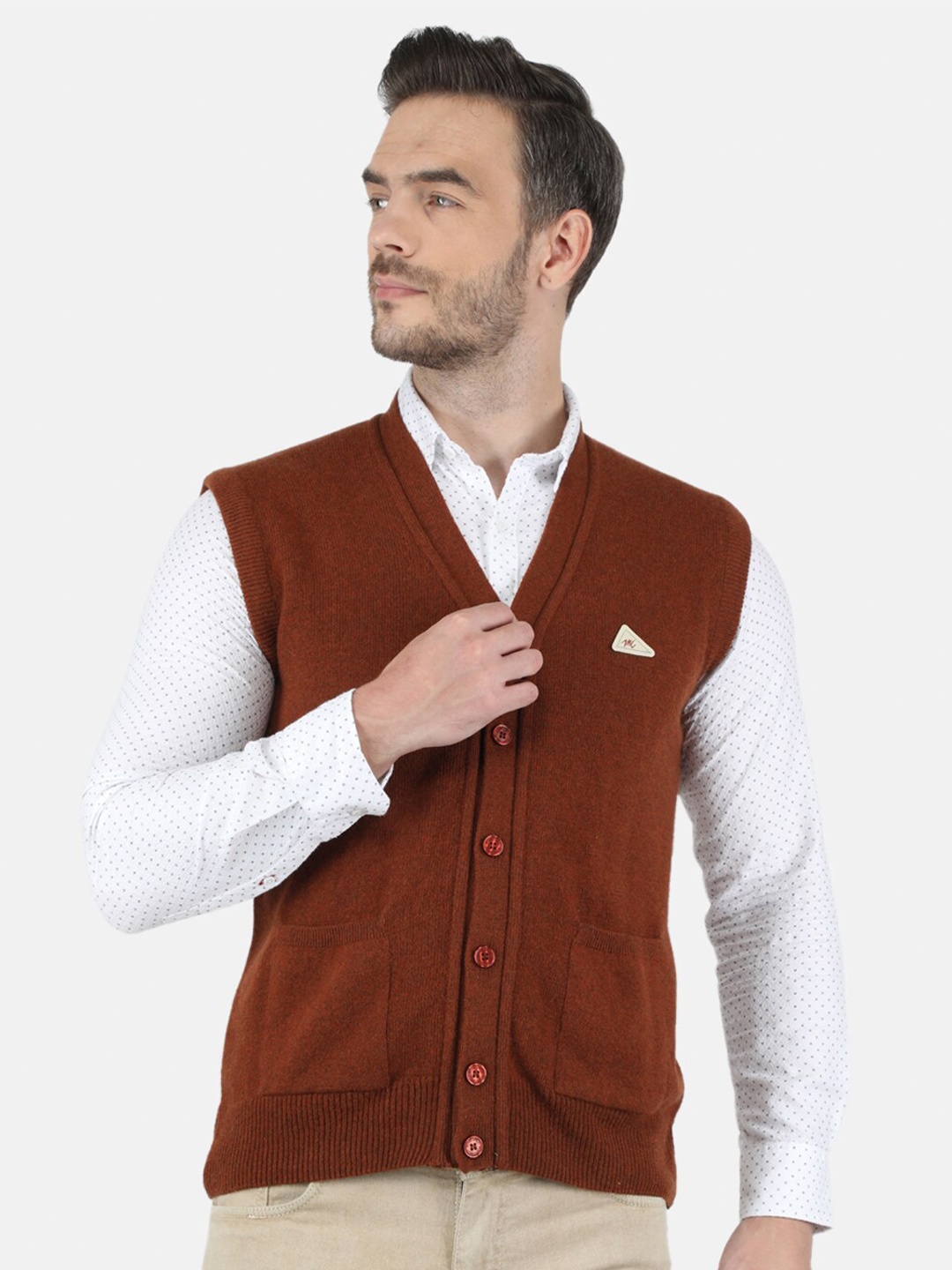 

Monte Carlo Men Brown Solid V Neck Cardigan