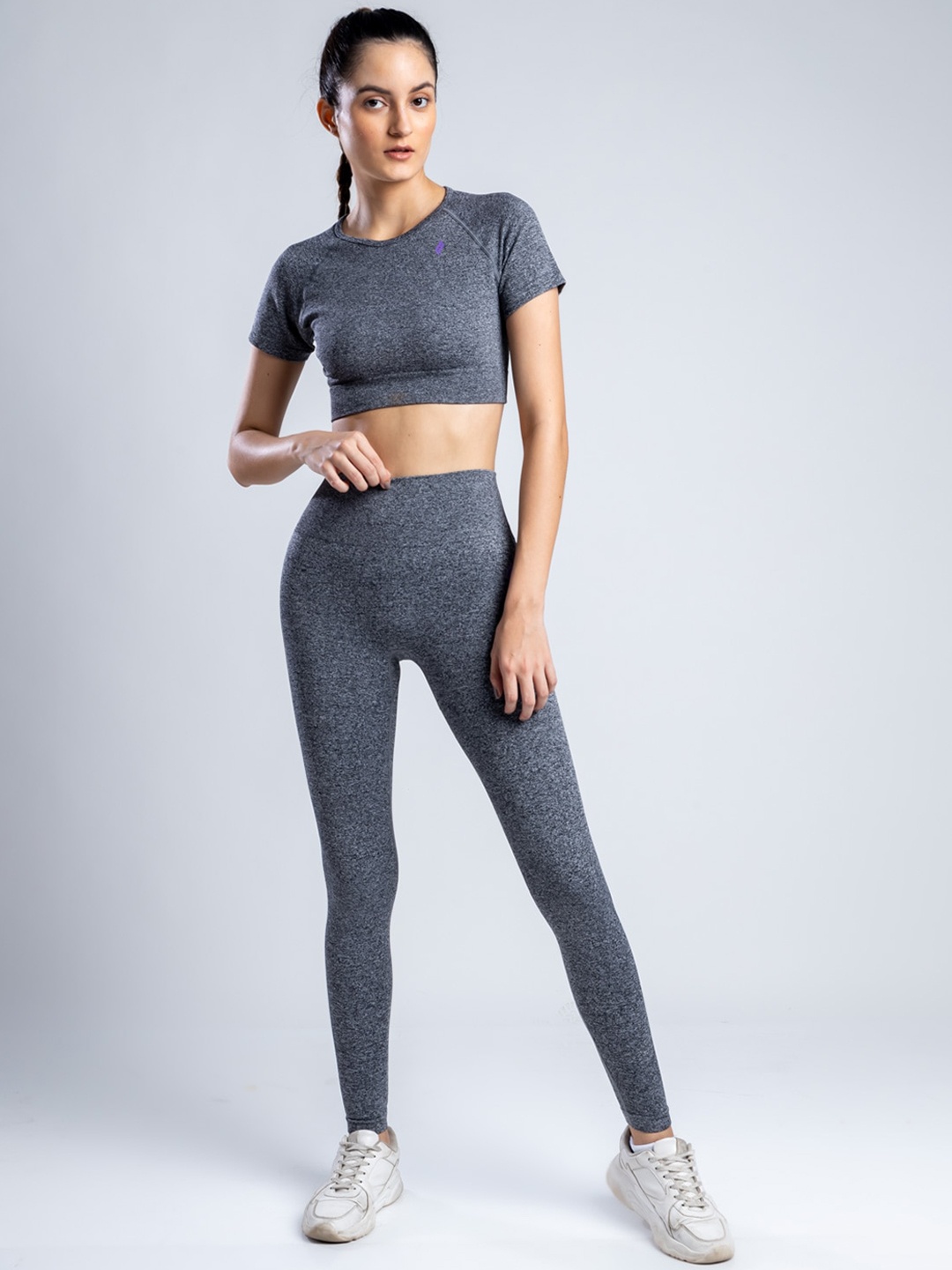 

SKNZ Women Grey Solid Tracksuits