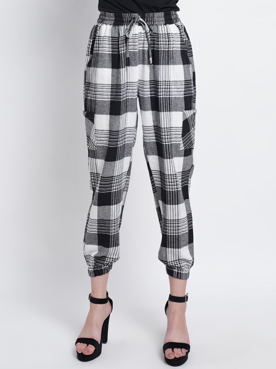 

Purple State Women White Checked Comfort Joggers Trousers