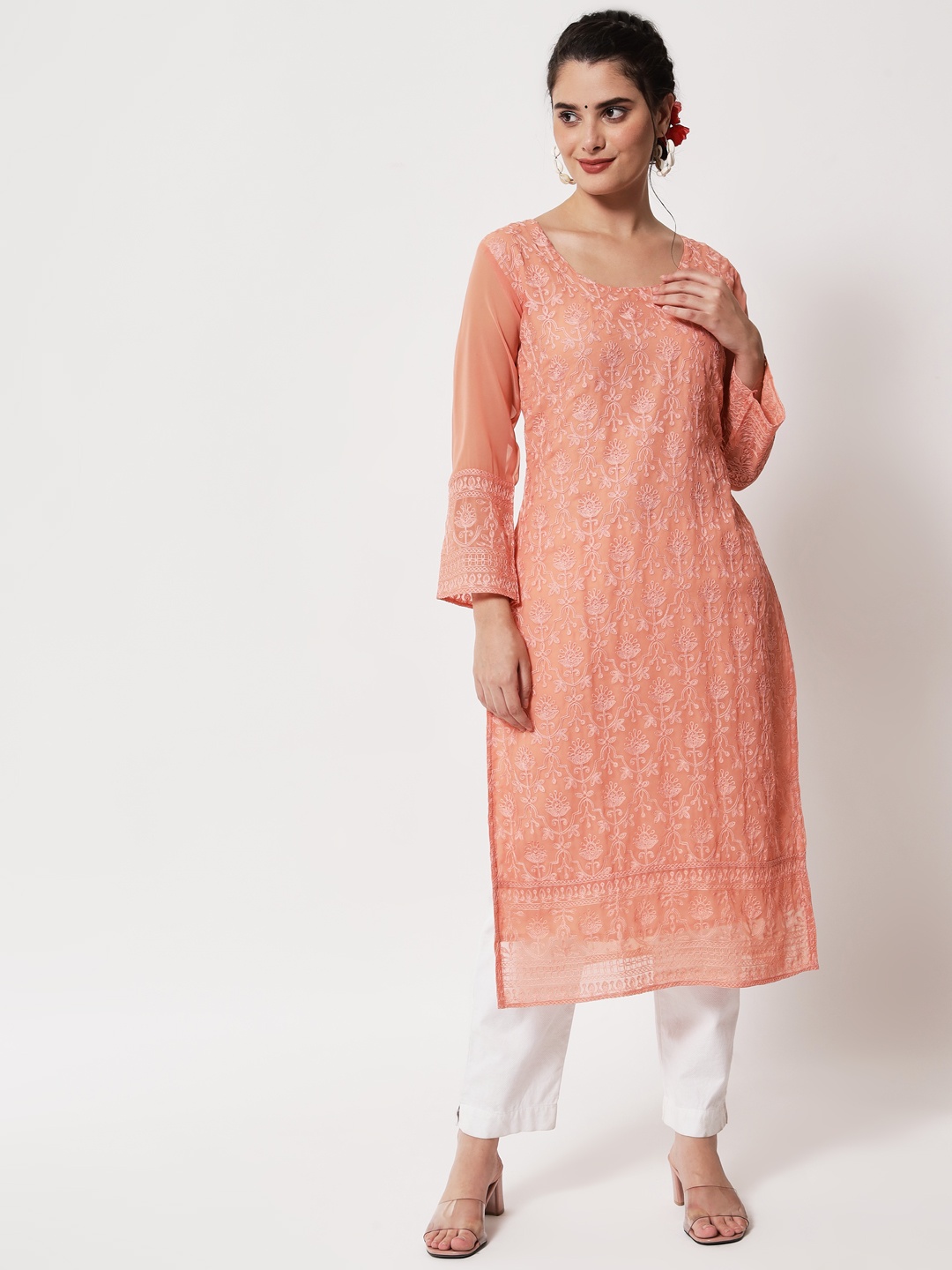 

VAIRAGEE Women Peach-Coloured Ethnic Motifs Embroidered Chikankari Georgette Kurta