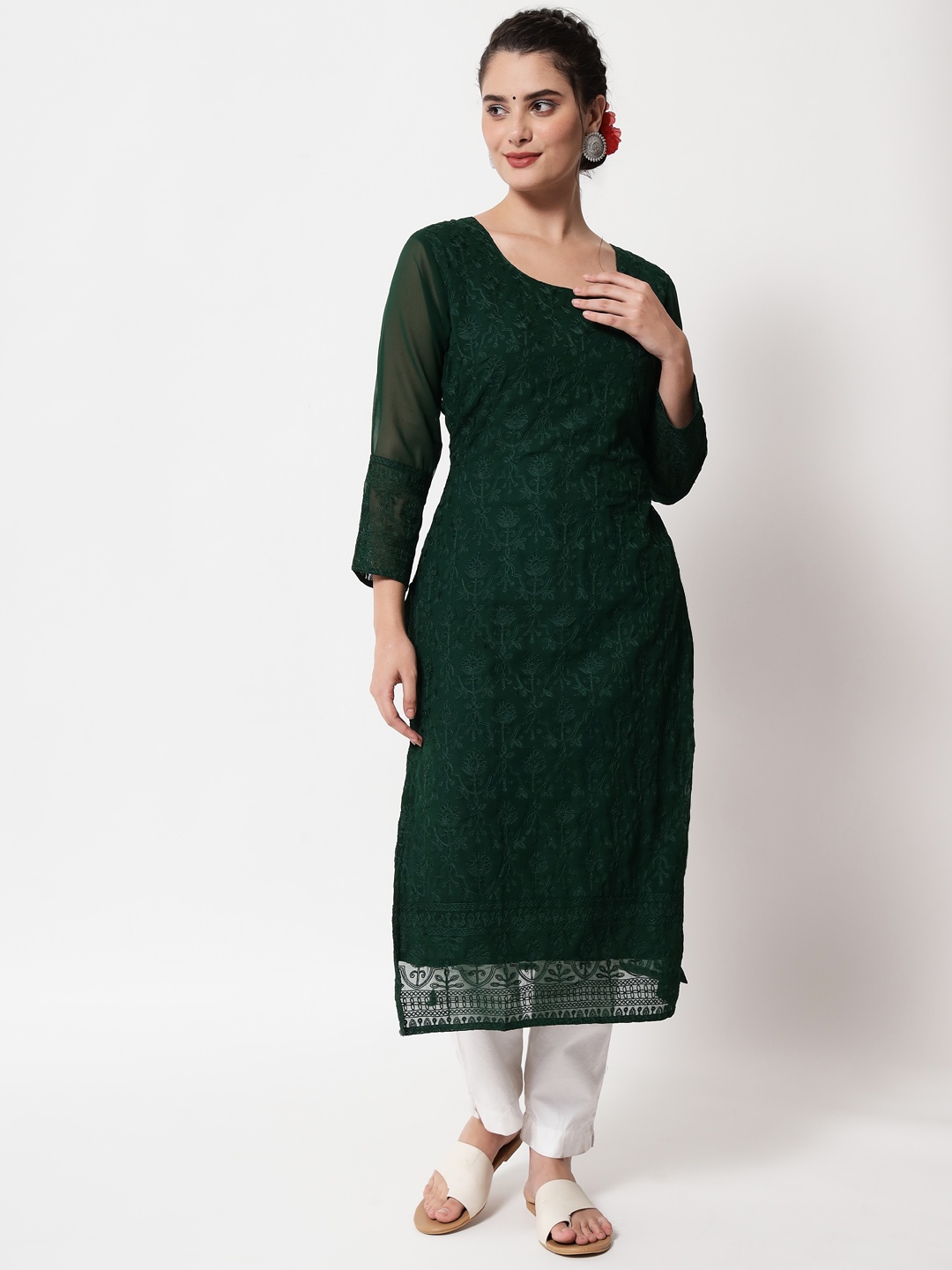 

VAIRAGEE Women Green Ethnic Motifs Embroidered Thread Work Georgette Kurta