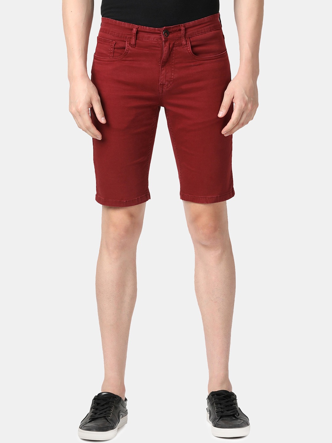 

Llak Jeans Men Red Slim Fit Denim Shorts