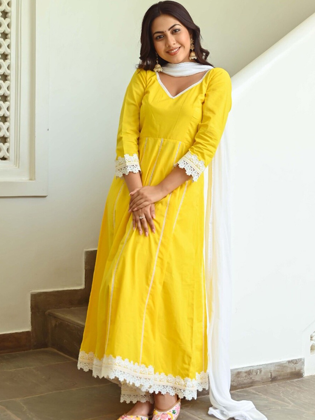 

Lavanya The Label Women Yellow Empire Pure Cotton Kurta with Trousers & With Dupatta