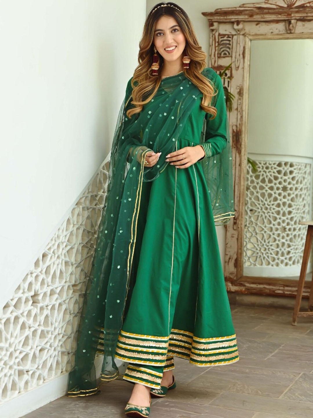 

Lavanya The Label Women Green Gotta Patti Pure Cotton Kurta with Trousers & With Dupatta