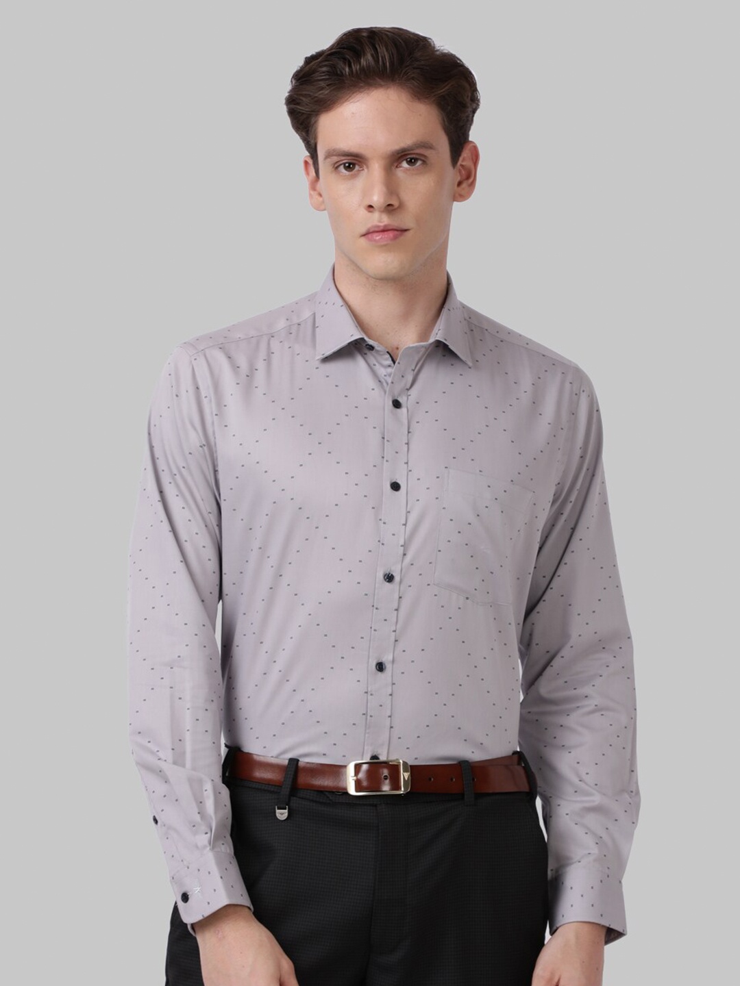 

Park Avenue Men Grey Self Design Cotton Formal Shirt
