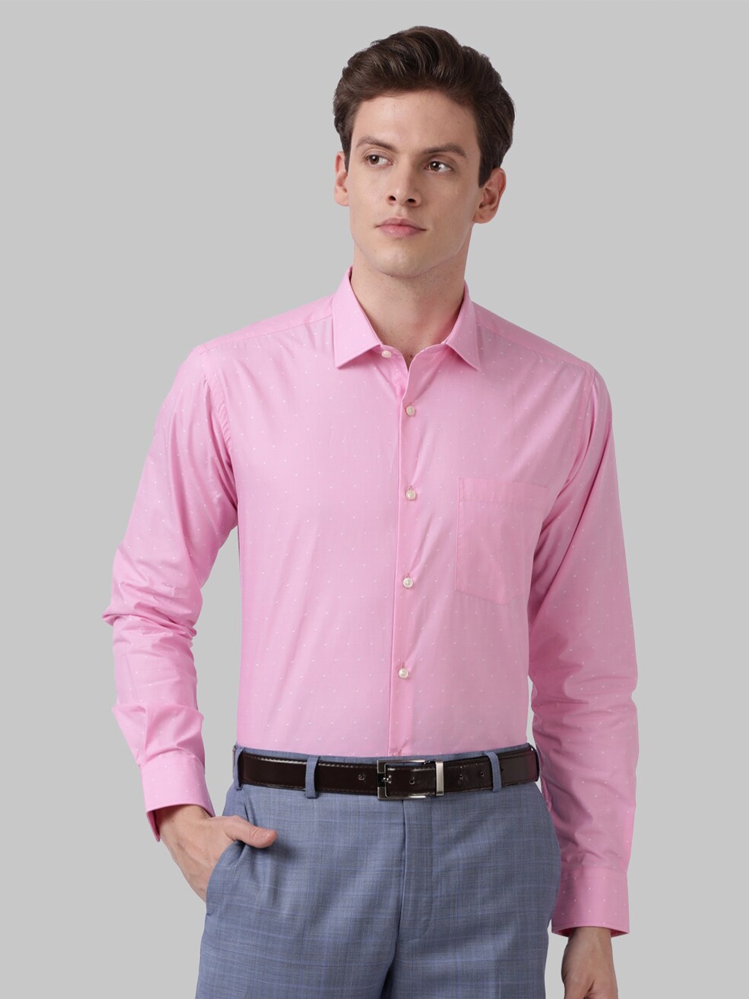 

Park Avenue Men Pink Slim Fit Cotton Casual Shirt
