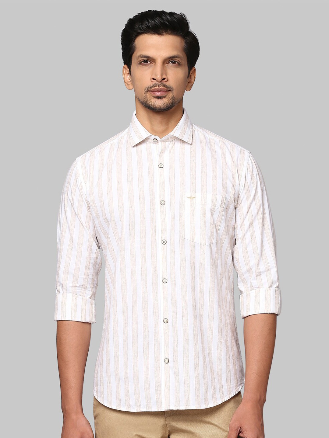 

Park Avenue Men Yellow Slim Fit Striped Casual Shirt
