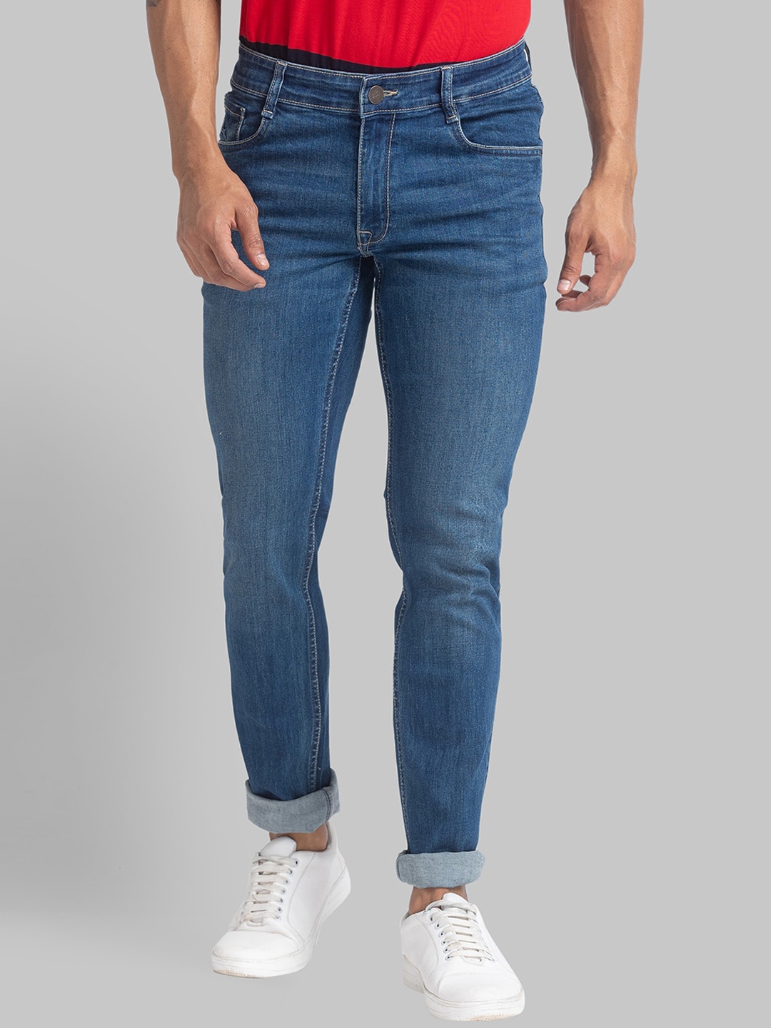 

Parx Men Blue Tapered Fit Light Fade Jeans