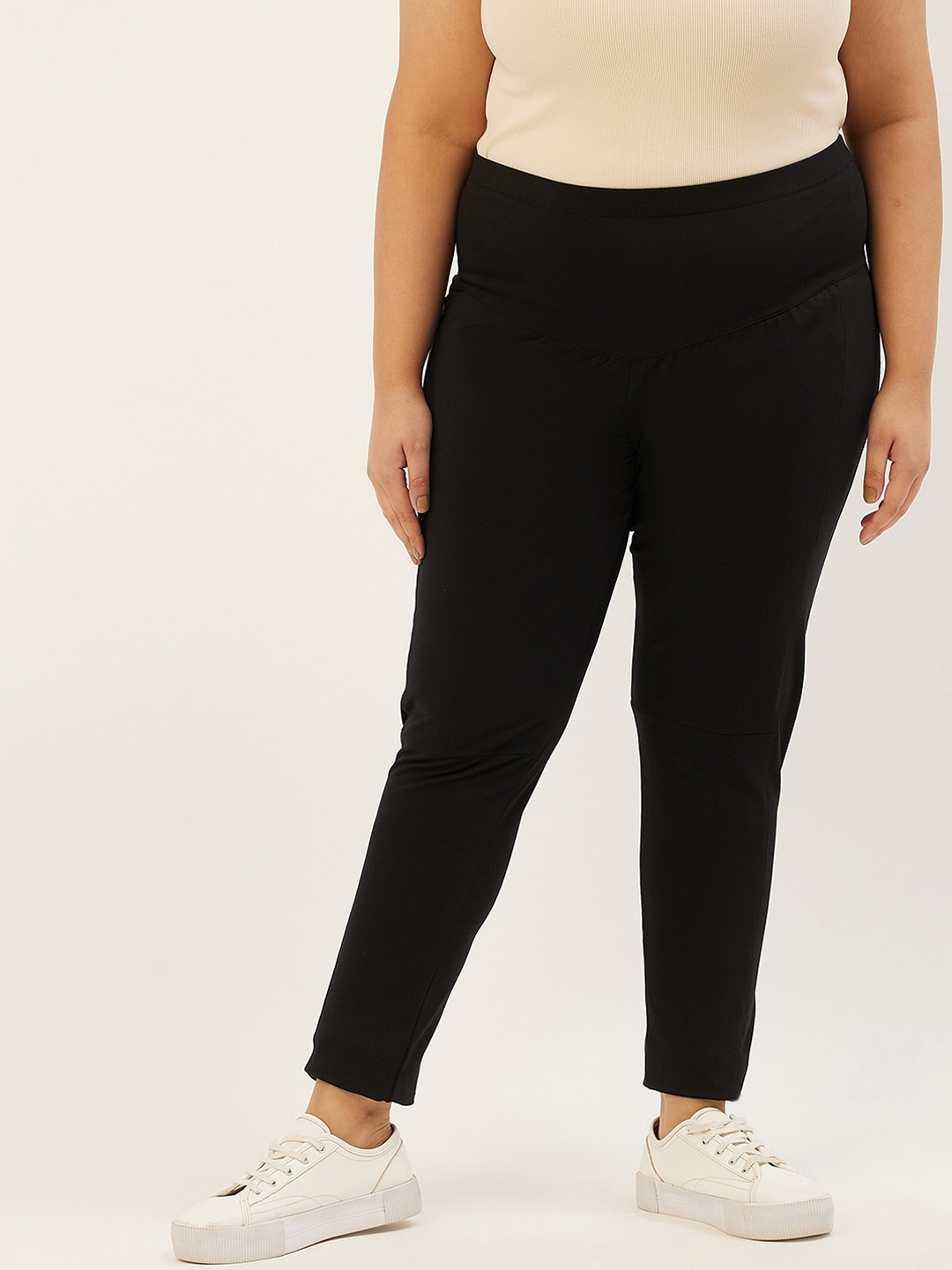 

theRebelinme Women Black Relaxed Straight Fit High-Rise Trousers