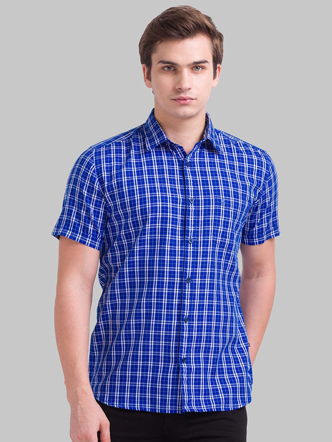 

Parx Men Blue Slim Fit Checked Casual Shirt