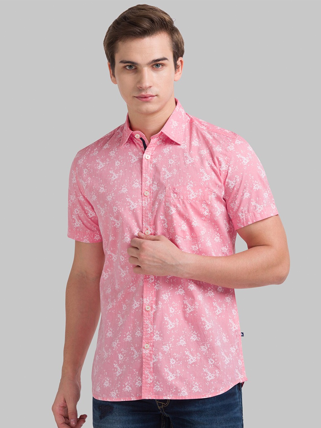 

Parx Men Pink Floral Printed Casual Shirt