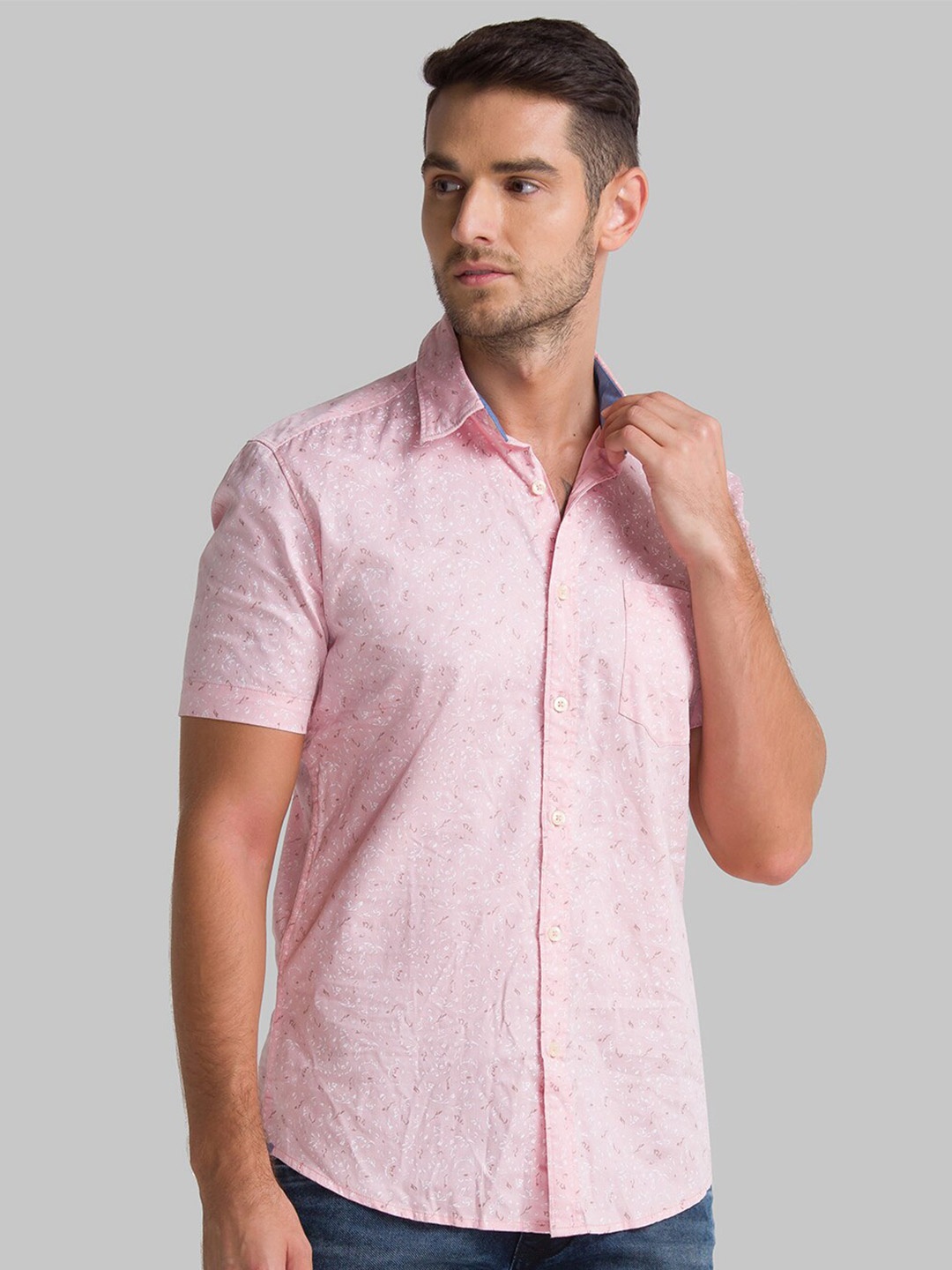 

Parx Men Pink Printed Slim Fit Casual Shirt