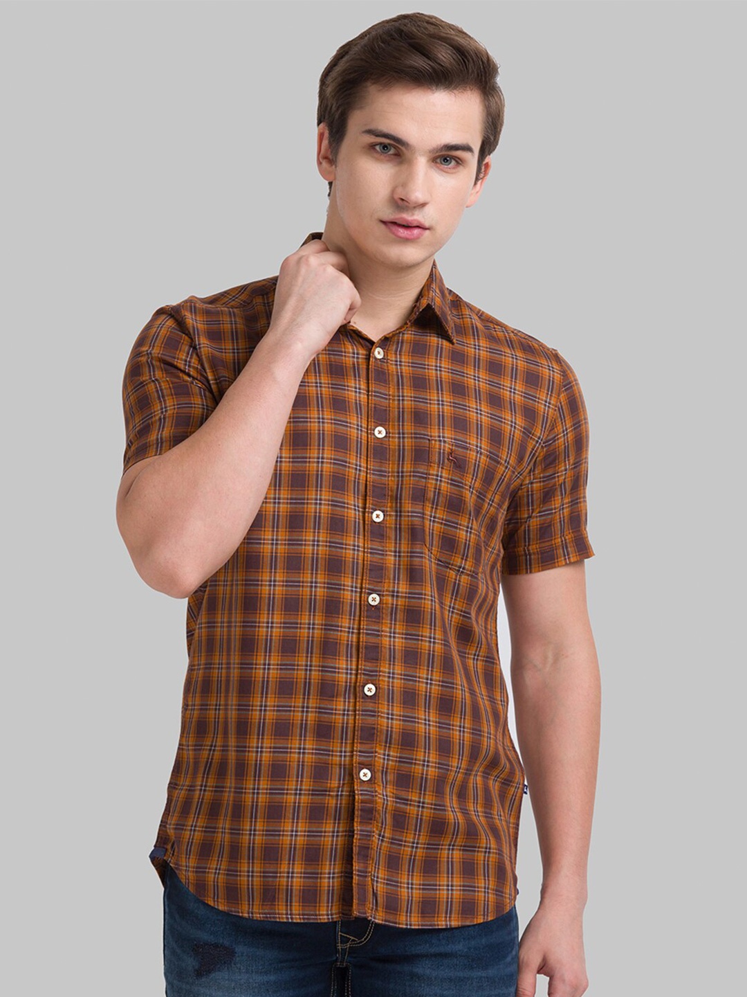 

Parx Men Brown Slim Fit Tartan Checked Casual Shirt