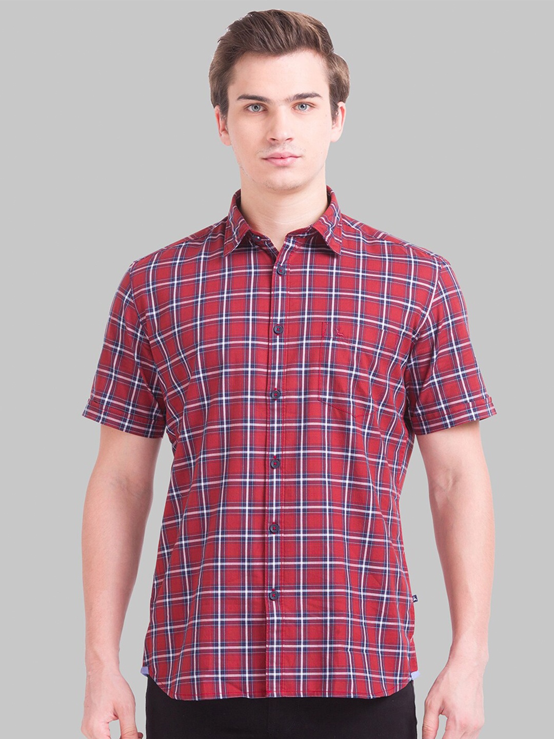 

Parx Men Red Slim Fit Checked Casual Shirt