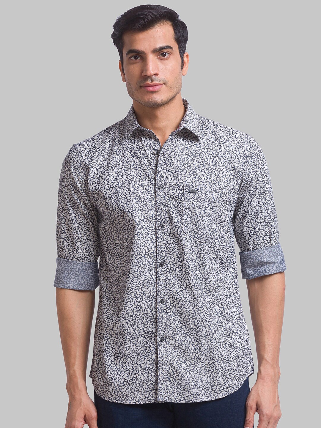 

Parx Men Blue Slim Fit Floral Printed Casual Shirt