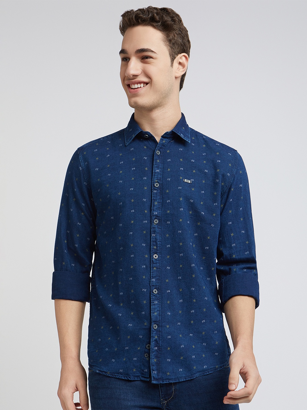 

Parx Men Blue Slim Fit Printed Casual Shirt