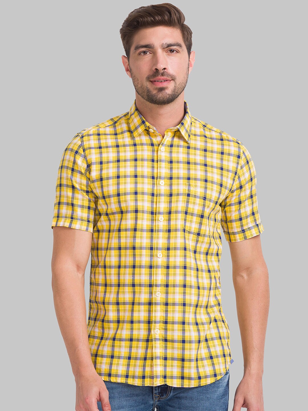 

Parx Men Yellow Slim Fit Checked Casual Shirt