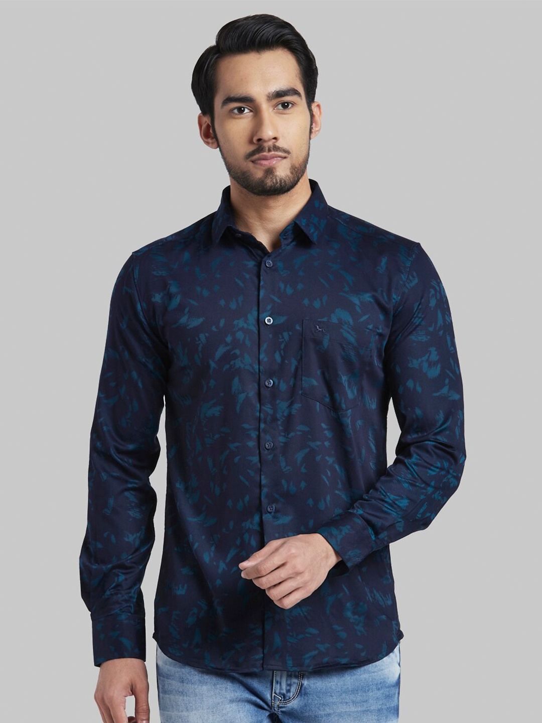

Parx Men Blue Slim Fit Floral Printed Casual Shirt