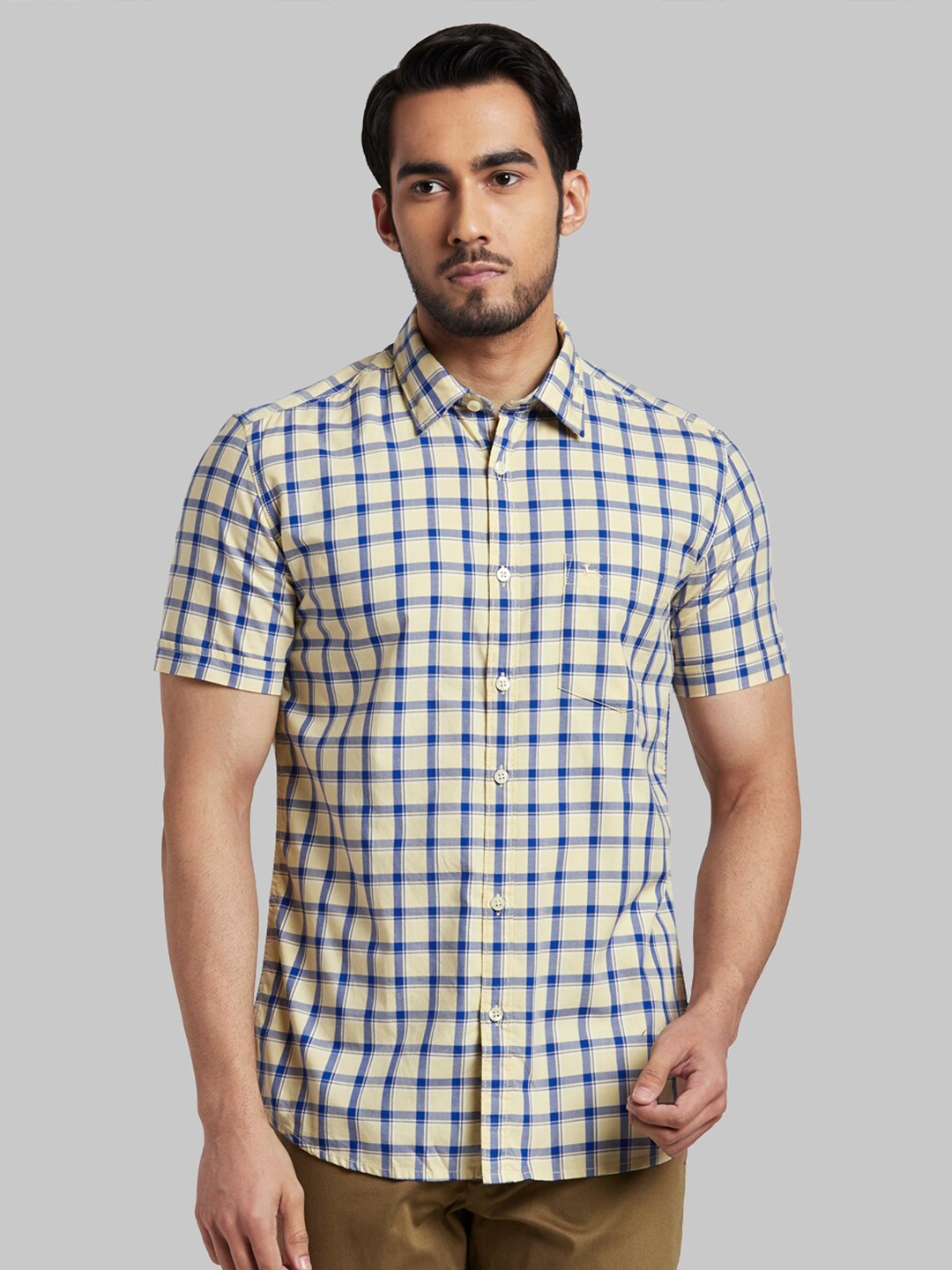 

Parx Men Yellow Slim Fit Checked Cotton Casual Shirt