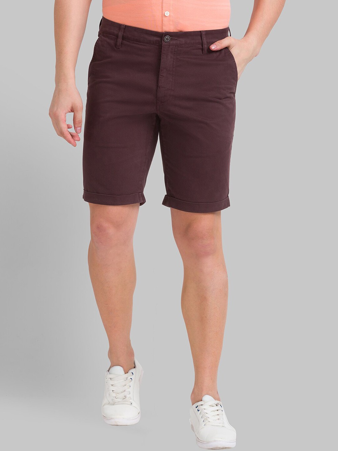

Parx Men Brown Solid Shorts