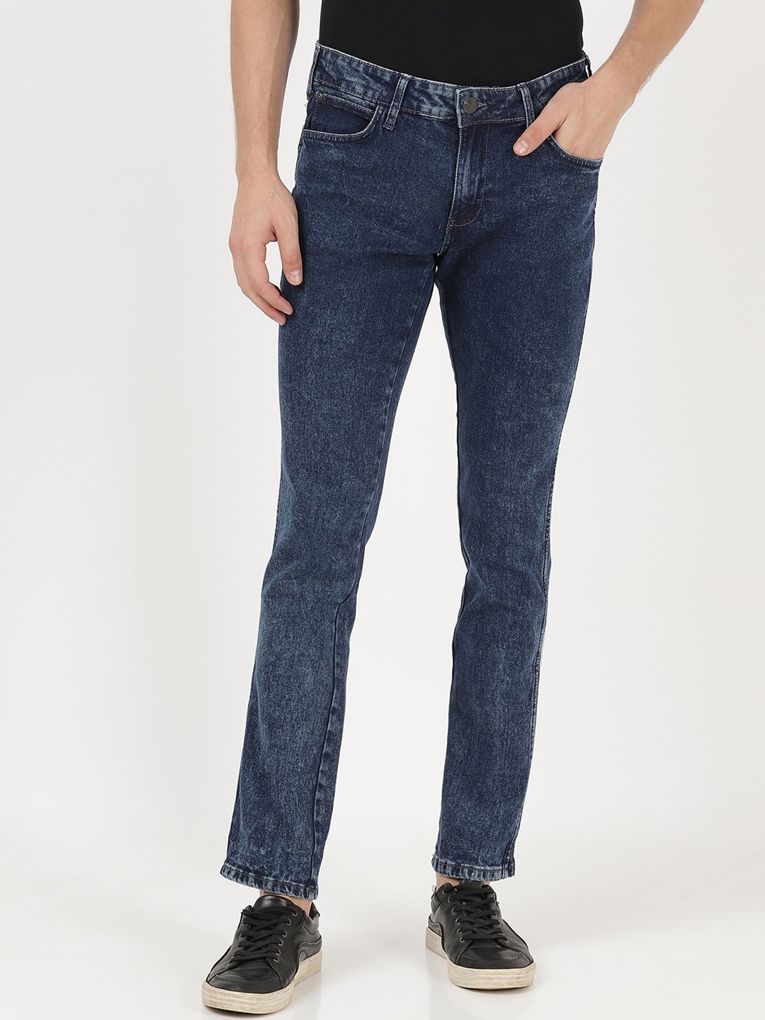 

Wrangler Men Blue Skanders Slim Fit Low-Rise Stretchable Jeans