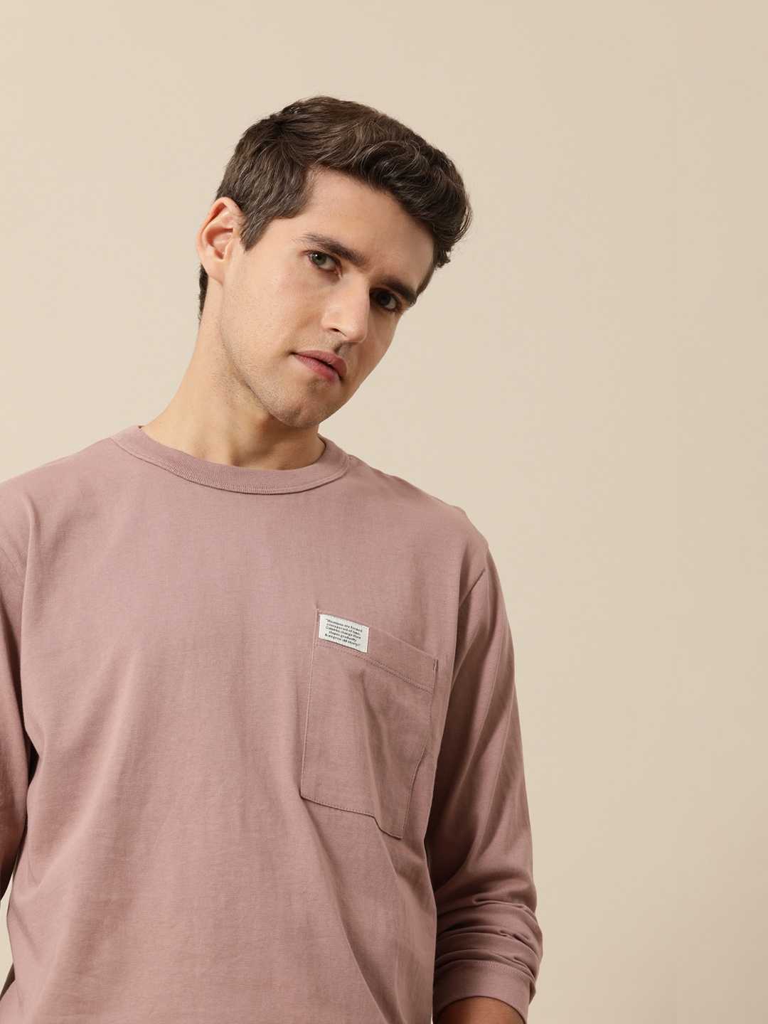 

Mr Bowerbird Men Mauve Solid Pure Cotton T-shirt