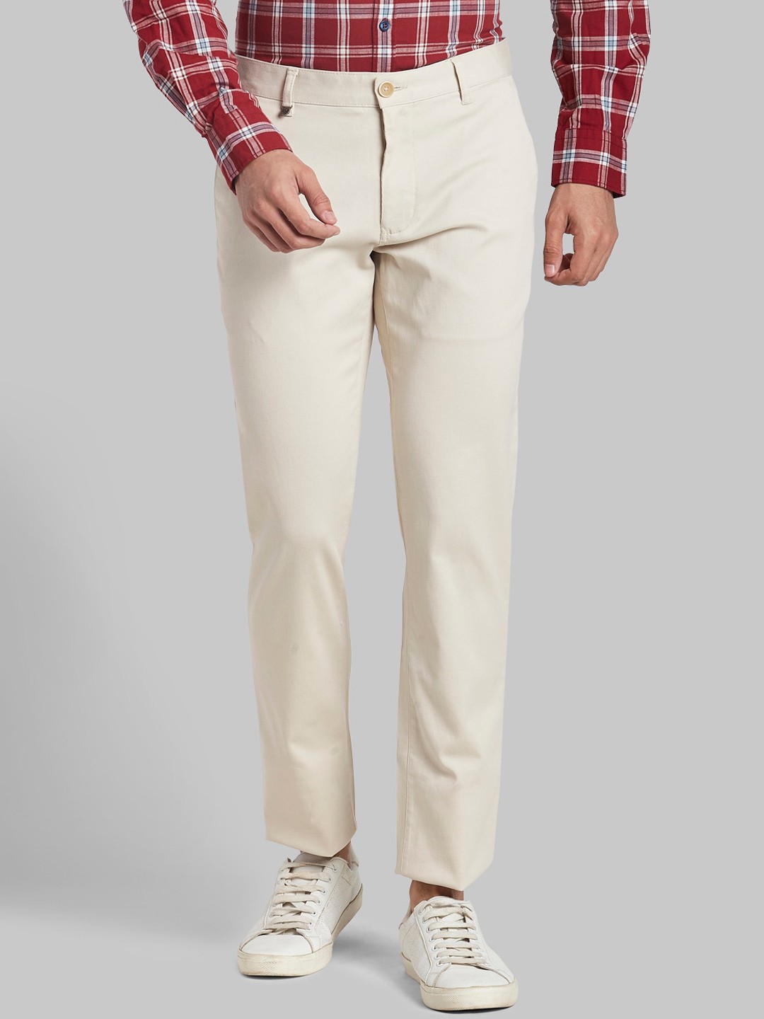 

Parx Men Beige Tapered Fit Chinos Trouser