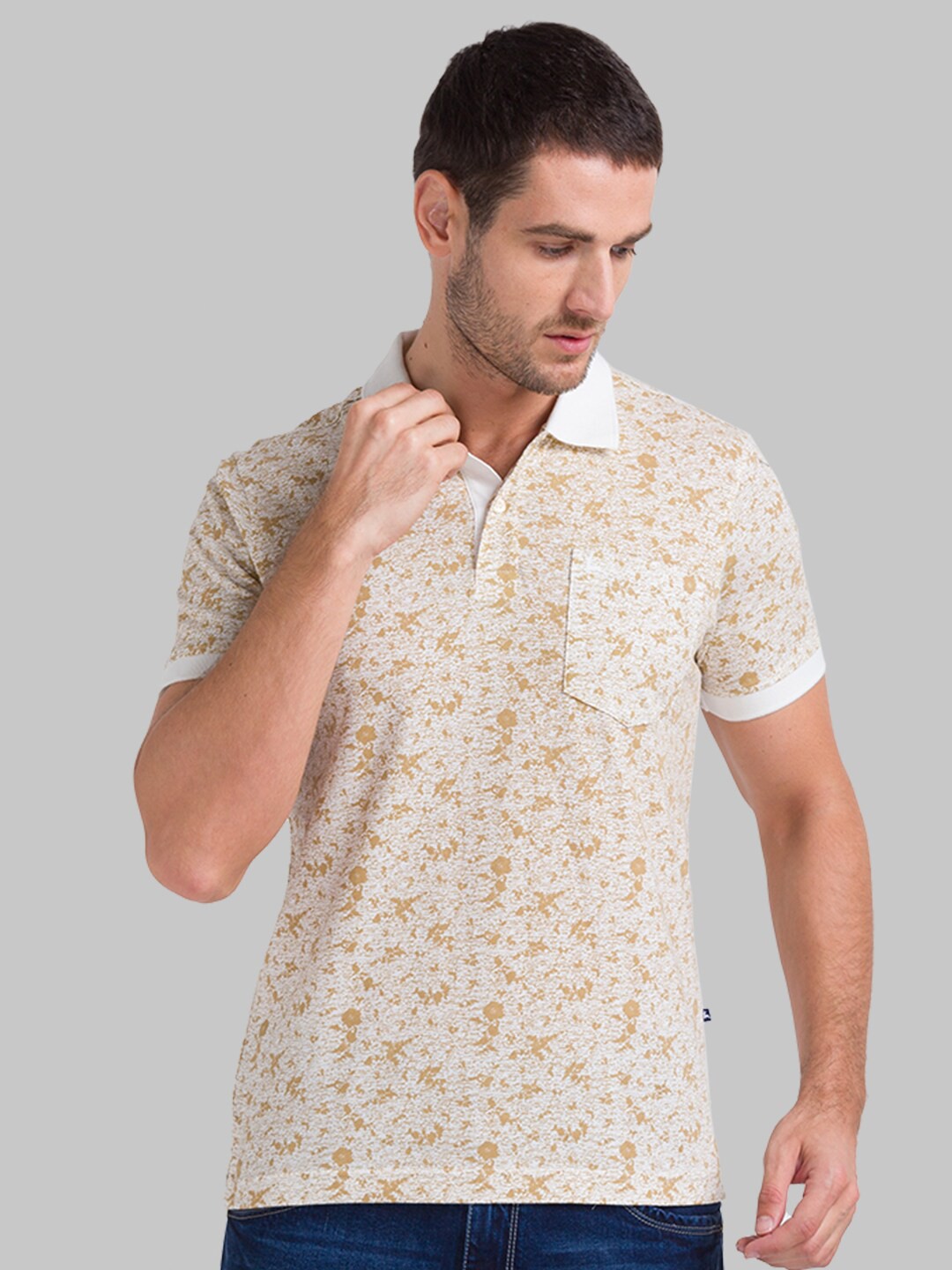 

Parx Men Beige Floral Printed Polo Collar T-shirt