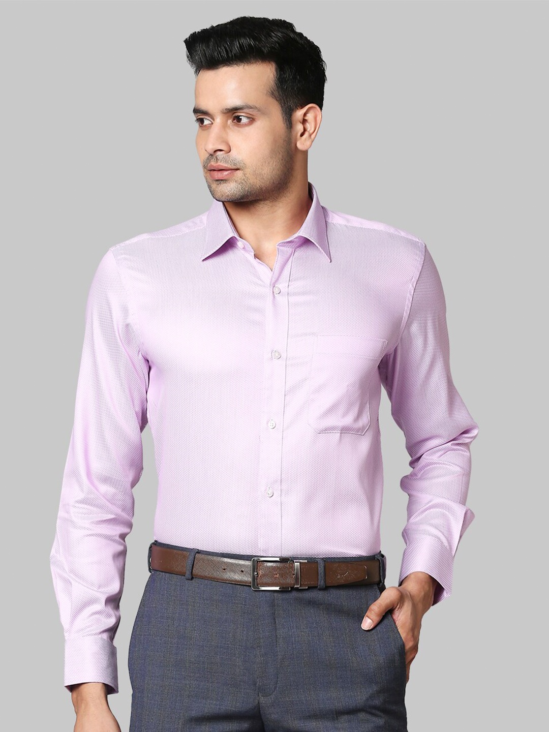

Raymond Men Lavender Solid Spread Collar Formal Shirt