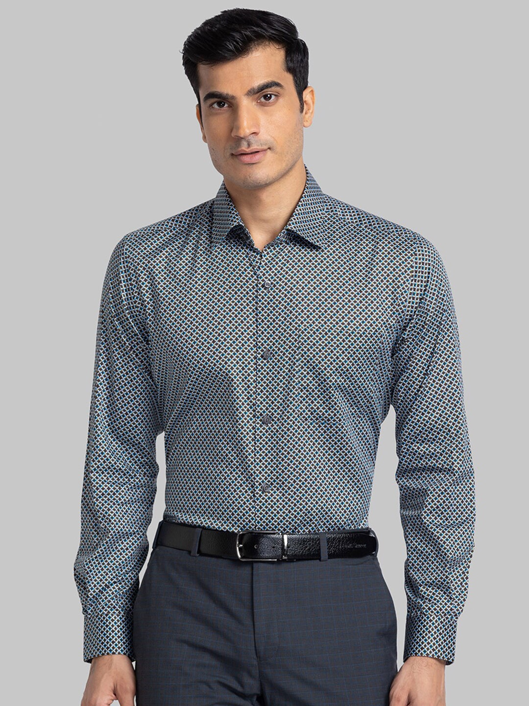 

Raymond Men Brown Printed Cotton Shirt