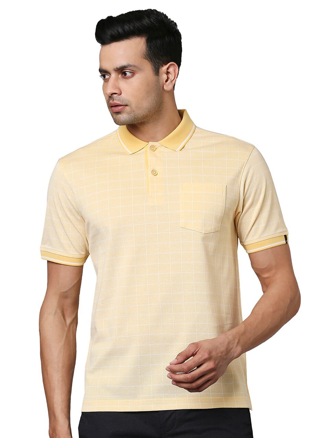 

Raymond Men Yellow Checked Polo Collar T-shirt