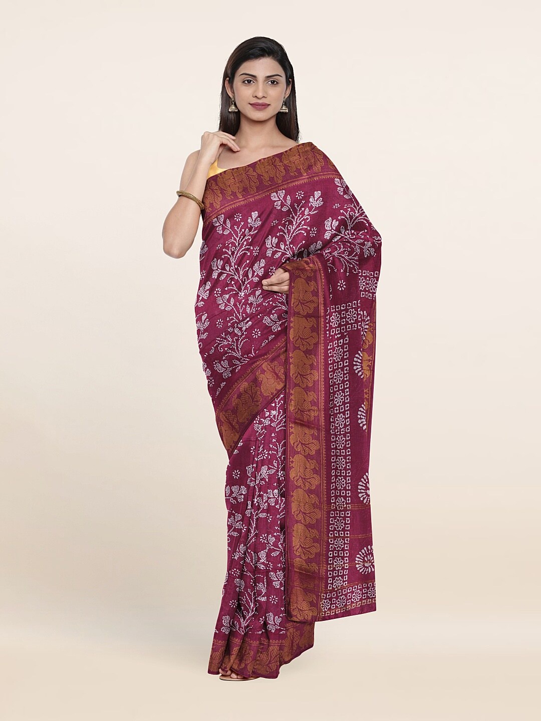 

Pothys Purple & White Floral Pure Cotton Saree