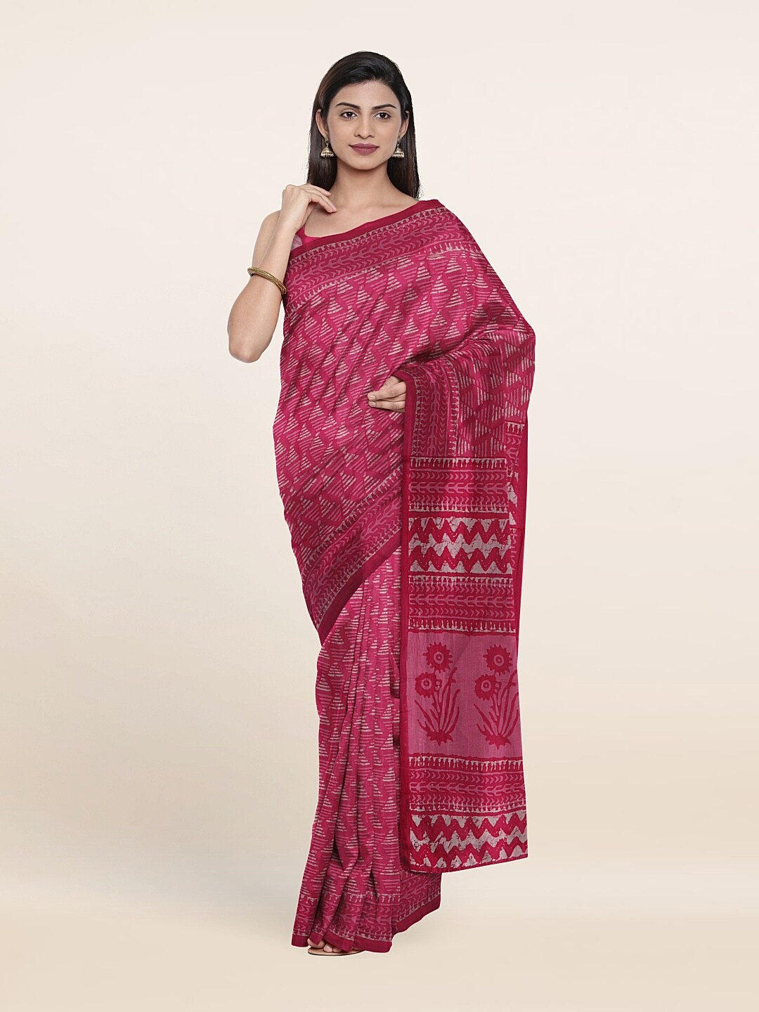 

Pothys Pink & Off White Printed Pure Cotton Saree
