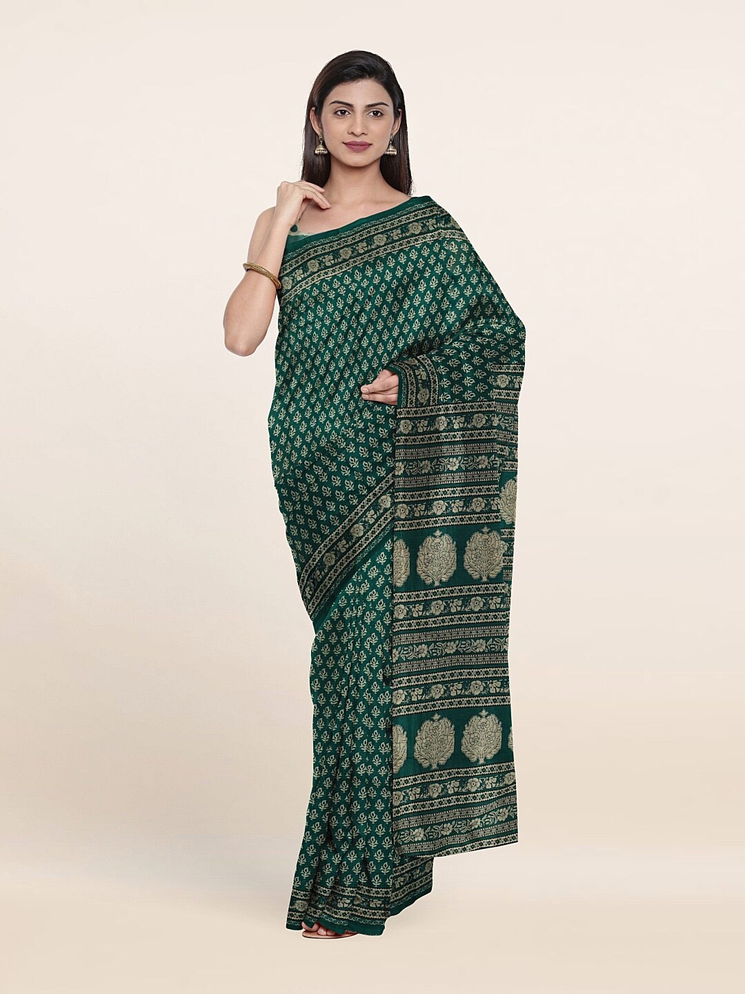 

Pothys Green Floral Print Pure Cotton Saree